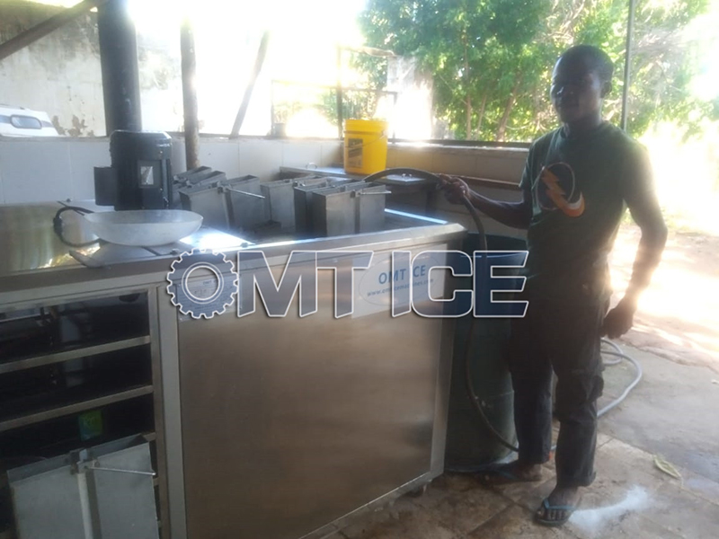 OMT 1T block ice machine to Zambia 6